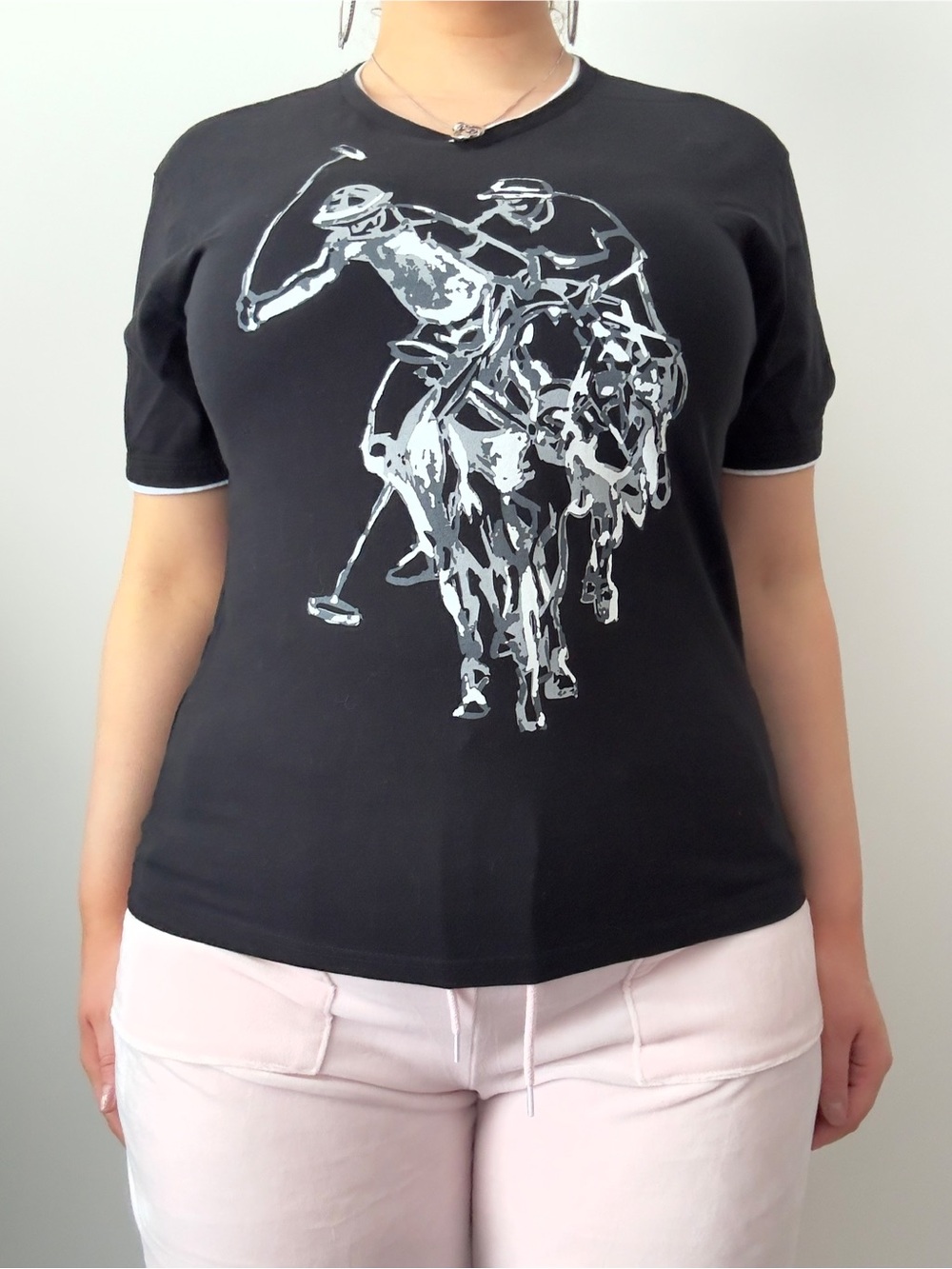 polo t shirt which looks grunge somehow